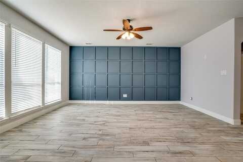 2701 Upland Trail Lane, Aubrey, TX 76227