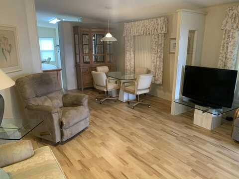 26368 Greensboro Dr, Bonita Springs, FL 34135