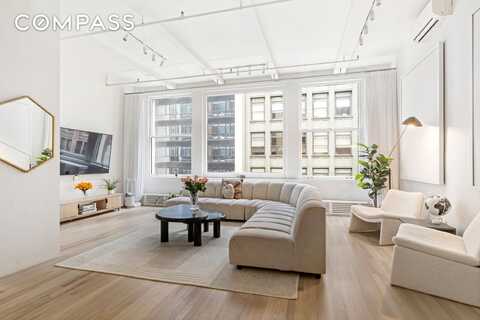 28 West 38th Street, New York, NY 10018