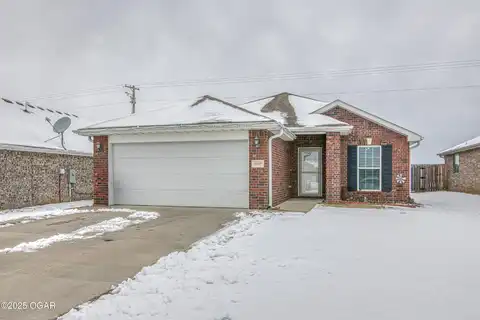 1145 Matthew Circle, Webb City, MO 64870