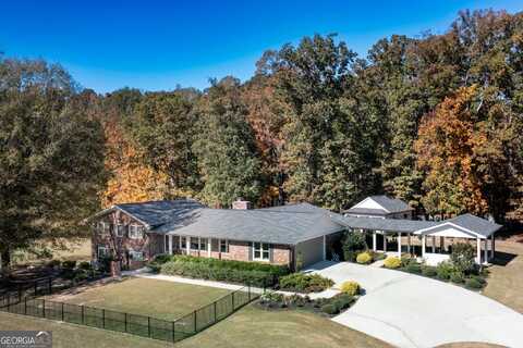 333 Burch Lake Road, Fayetteville, GA 30215