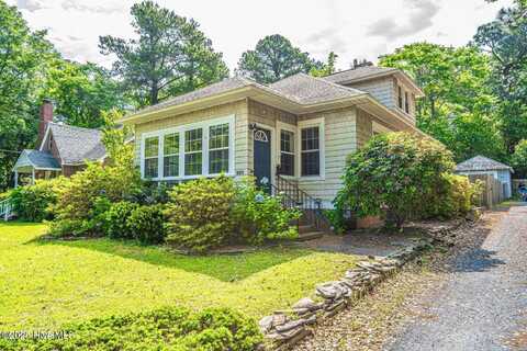 555 N May Street, Southern Pines, NC 28387