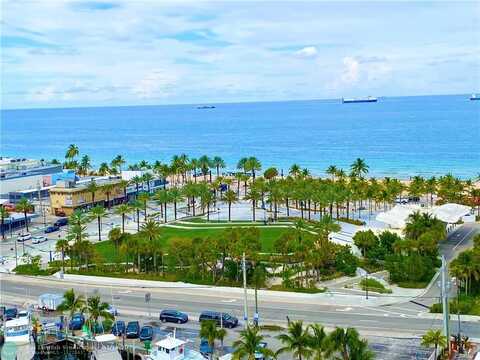 1 Las Olas Circle, Fort Lauderdale, FL 33316