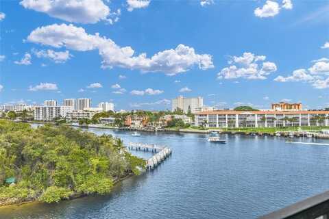 1631 Riverview Rd, Deerfield Beach, FL 33441