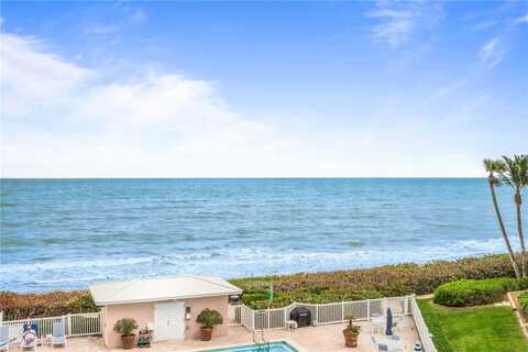 8840 S Sea Oaks Way, Vero Beach, FL 32963