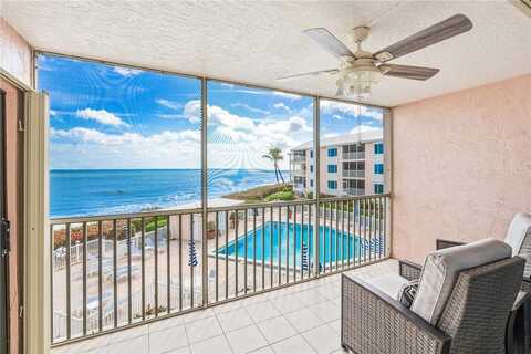 8840 S Sea Oaks Way, Vero Beach, FL 32963
