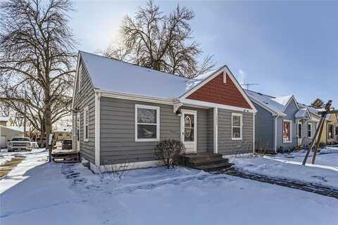 2002 Hawthorne Avenue E, Saint Paul, MN 55119