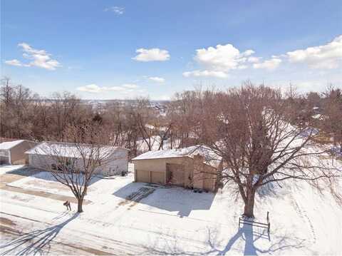 822 37th Street SW, Rochester, MN 55902