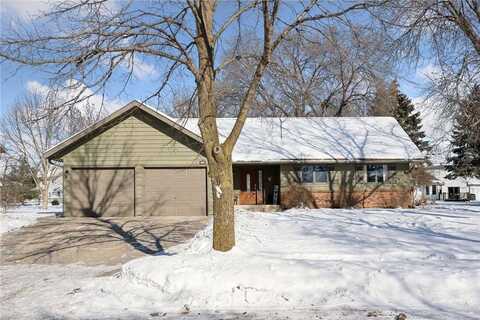 2805 Stearns Way, Saint Cloud, MN 56303