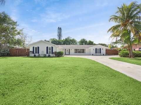 339 Country Club Drive, Tequesta, FL 33469