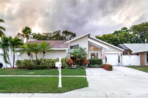 21356 Summertrace Circle, Boca Raton, FL 33428