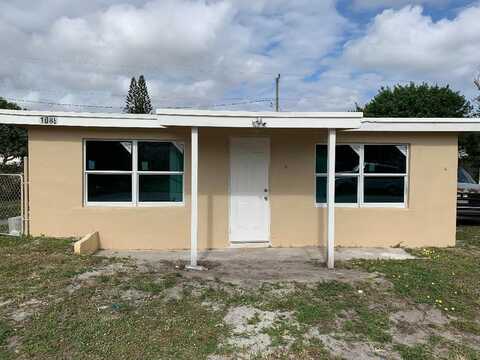 1089 Highland Road, Lantana, FL 33462