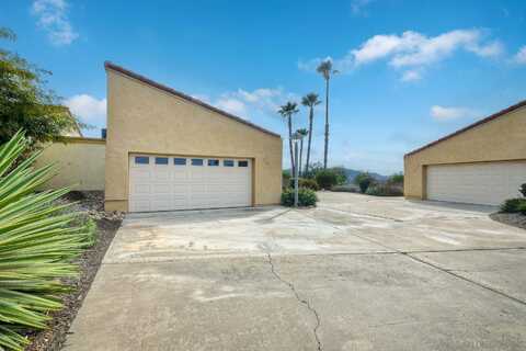 13416 The Square, Poway, CA 92064