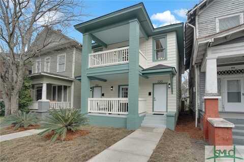 220 W 38th Street W, Savannah, GA 31401