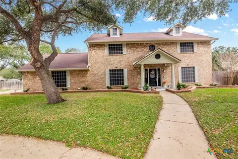 104 Champions Court, Victoria, TX 77904