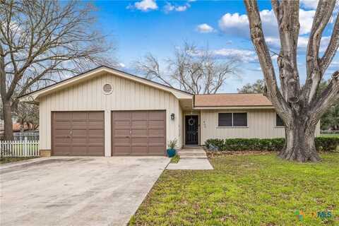 825 Saint Michael Street, Gonzales, TX 78629