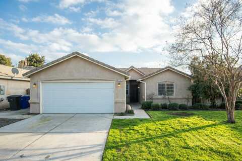 1737 W Median Avenue, Porterville, CA 93257