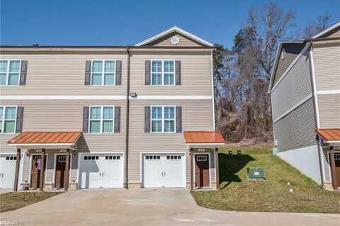 611 Riverside Drive, Mount Airy, NC 27030