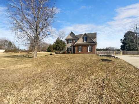 8102 Broad Ridge Court, Browns Summit, NC 27214