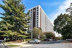 11801 ROCKVILLE PIK, ROCKVILLE, MD 20852