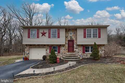 4083 HAY CREEK ROAD, MORGANTOWN, PA 19543