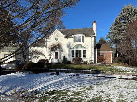 1211 HILLCREST ROAD, LANCASTER, PA 17603