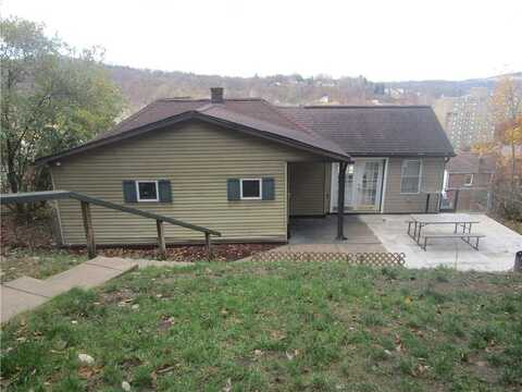 322 N 4th St, West Newton, PA 15089