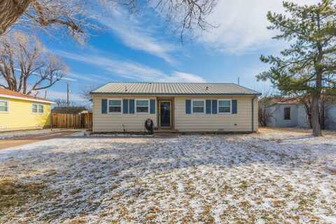 1102 Franklin Avenue, Panhandle, TX 79068