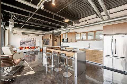 4020 N SCOTTSDALE Road, Scottsdale, AZ 85251