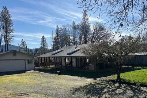 44401 Lakeview Avenue, Laytonville, CA 95454