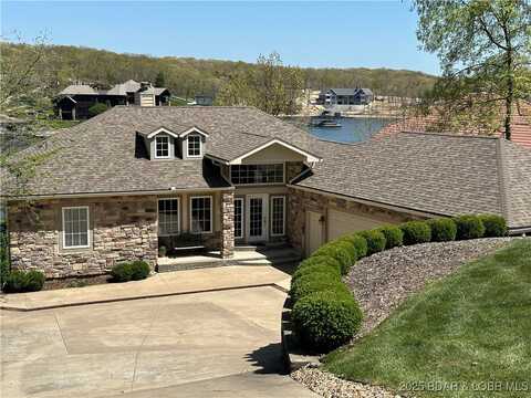 660 Brookhaven Lane, Sunrise Beach, MO 65079
