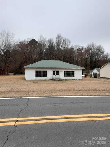 2635 Old US 70 Highway, Cleveland, NC 27013