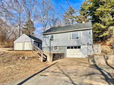 16 Strong Street, Burlington, CT 06013