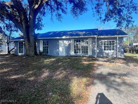 4030 School Circle, Labelle, FL 33935