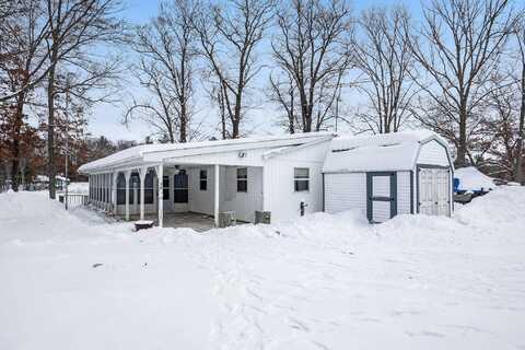 5274 N Bahr Drive, Irons, MI 49644