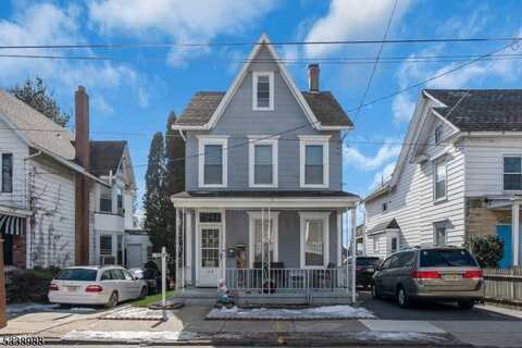 116 Chambers St, Phillipsburg, NJ 08865