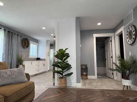 1111 7th Street, Clarkston, WA 99403