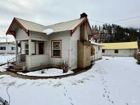 202 S Main Street, Kooskia, ID 83539