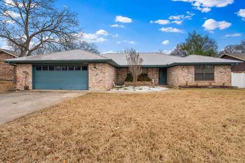207 Erin Dr, Kerrville, TX 78028