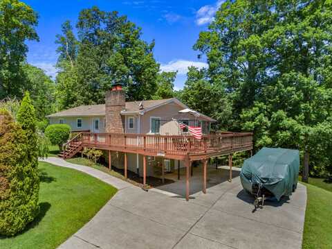 2134 Teardrop Circle, Dandridge, TN 37725