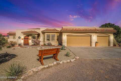 5054 Minniec Road, Las Cruces, NM 88011