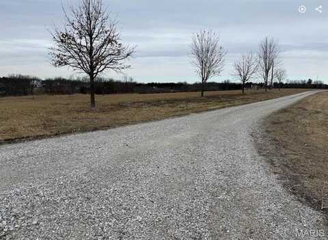 16000 S JD Sapp Road, Hartsburg, MO 65039