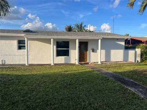 55 NE 213th St, Miami Gardens, FL 33179