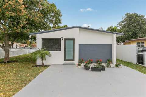290 NE 171st Ter, North Miami Beach, FL 33162