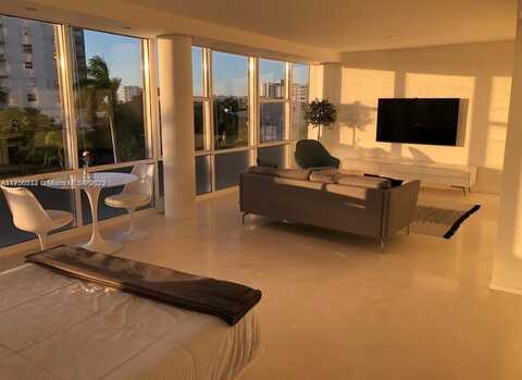 900 Bay Dr, Miami Beach, FL 33141