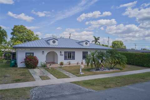 10745 Westwood Lake Dr, Miami, FL 33165