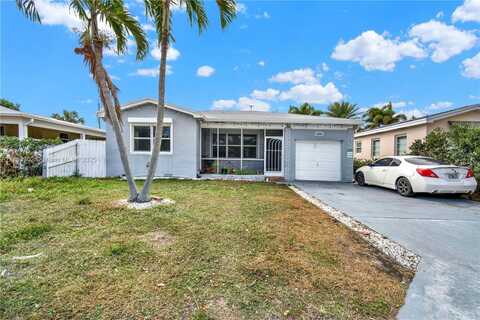 1317 N M St, Lake Worth, FL 33460