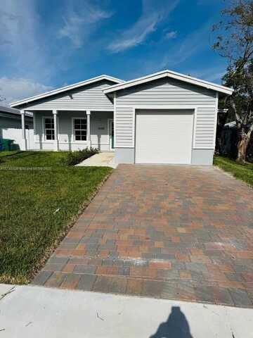 22195 Miami Ave, Goulds, FL 33170