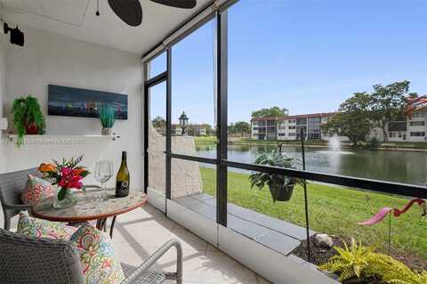361 S Hollybrook Dr, Pembroke Pines, FL 33025