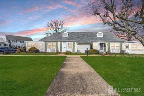 162 Providence Way, Monroe, NJ 08831